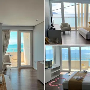 https://maxi-room.albaniahotels.org
