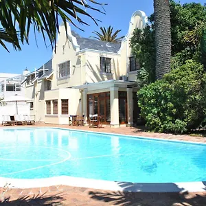 https://cotswold-house.hotels-capetown.com