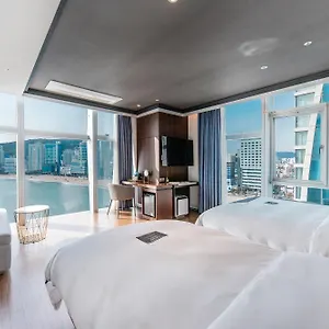 H Avenue Gwanganri Busan