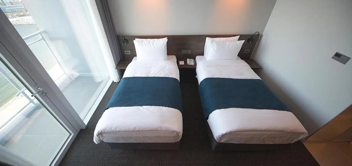 ****  Grab The Ocean Songdo Hotel Busan South Korea