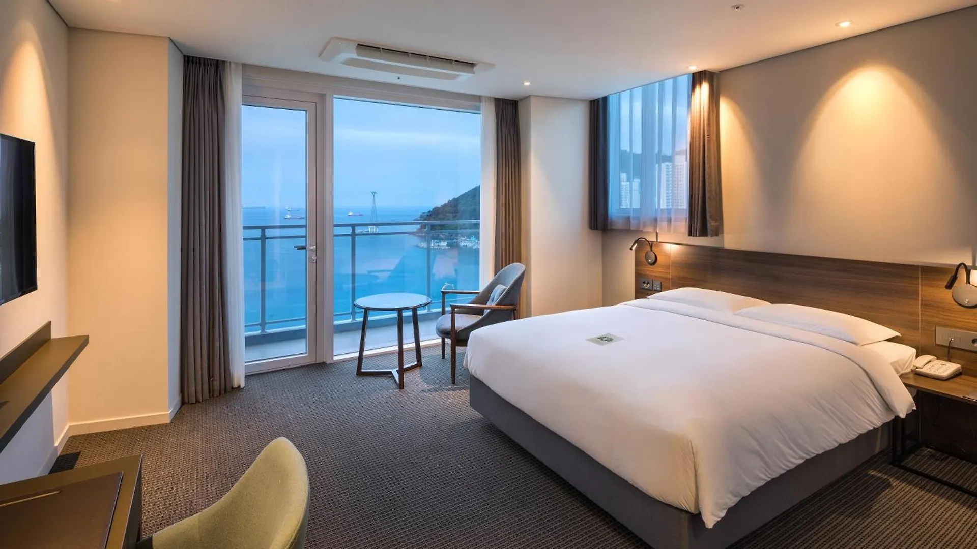 Grab The Ocean Songdo Hotel Busan